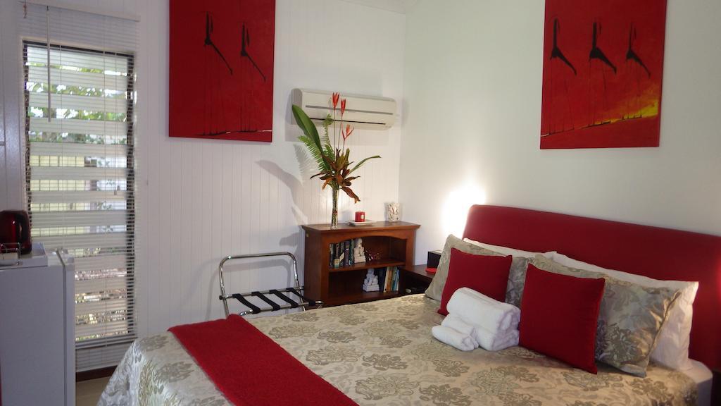 South Pacific Bed & Breakfast Клифтон-Бич Номер фото
