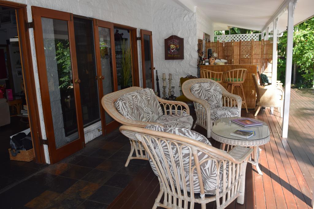 South Pacific Bed & Breakfast Клифтон-Бич Экстерьер фото