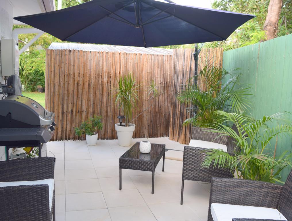 South Pacific Bed & Breakfast Клифтон-Бич Экстерьер фото
