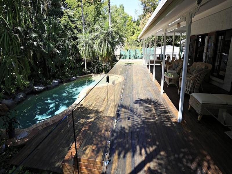 South Pacific Bed & Breakfast Клифтон-Бич Экстерьер фото